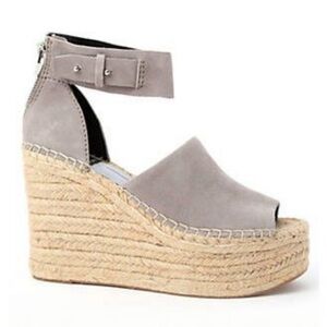 Dolce Vita Straw Suede Platform Wedge
Espadrille, Smoke Gray, Size 9.5